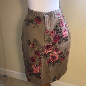Floral skirt
